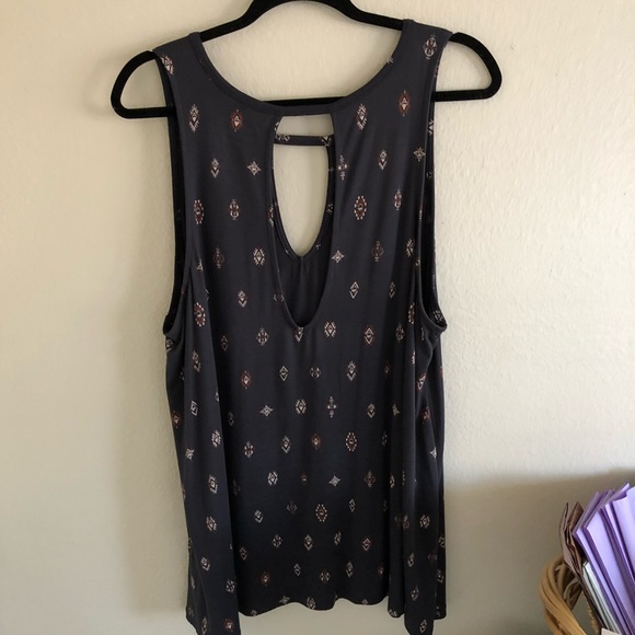 Torrid Geo Print Cutout tank - Picture 6 of 6